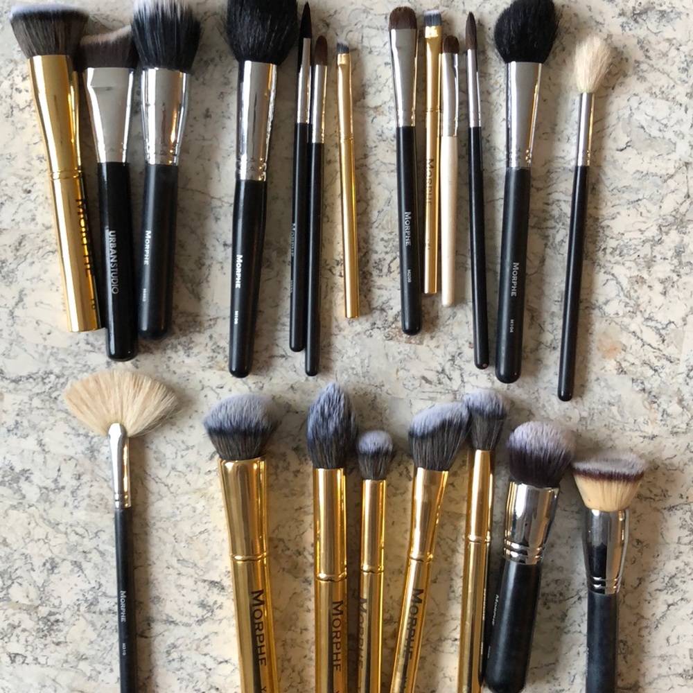 21 Morphe Makeup Brushes!